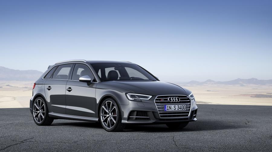  Audi S3 Sportback (8V) 2016 года  (WW) (фото 1 из 17)